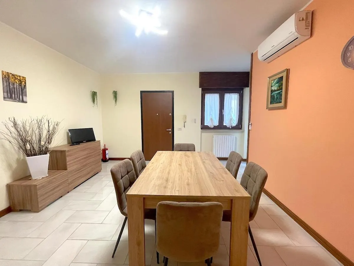Tinhouse Apartment Lecce 0*,  Italy