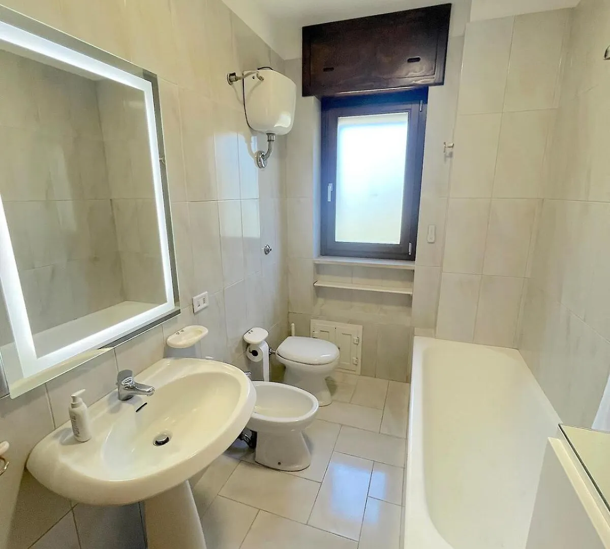 Tinhouse Apartment Lecce