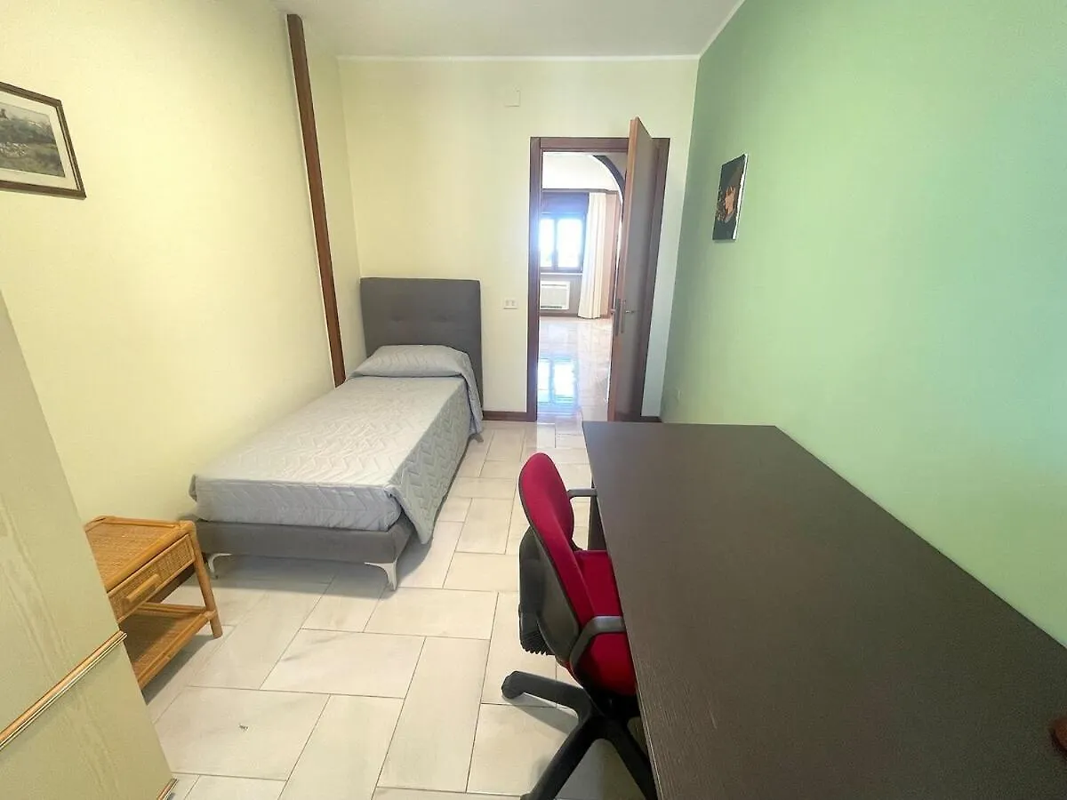 Tinhouse Apartment Lecce Italy