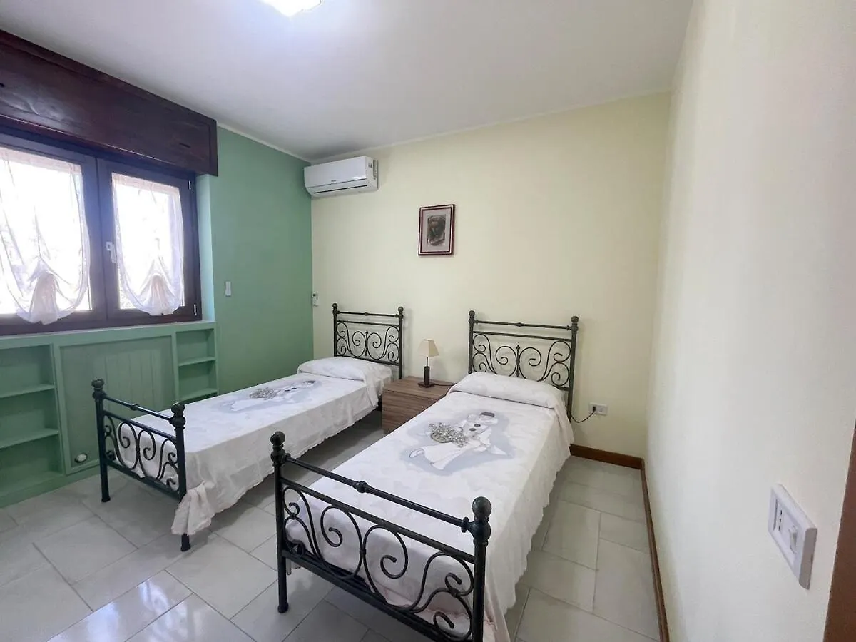 Tinhouse Apartment Lecce